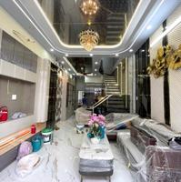 Chủ Kẹt Nhà 1 Trệt 1 lầu Giá Tốt – Chỉ 2 Tỷ 4