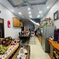 Bán nhà Hoàng Hoa Thám 38m2. 5 tầng. mặt tiền 3.5m. giá 10.5 Tỷ Ba Đình Hà Nội