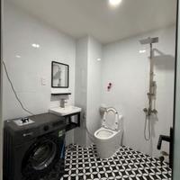 Quận 10 - Hẻm Xe Hơi 6M - Sát Mặt Tiền - 6PN CHDV Full Nội Thất - 15 Tỷ