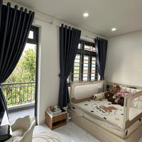 Nhà đẹp 2 lầu Nhỉnh 5 Tỉ Nhà phố liền kề, kế chợ Long Trường Q9