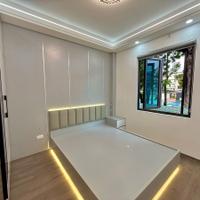 NHÀ ĐẸP PHÂN LÔ Ô TÔ ĐỖ CỬA -KINH DOANH Đường Láng 37m2 X 5 Tầng15.8 Tỷ Đống Đa Hà Nội.