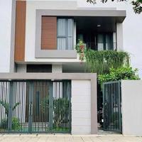 BÁN GẤP CĂN LẦU NGAY TRUNG TÂM SỔ HỒNG RIÊNG THỔ CƯ