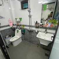 NHÀ DÂN XÂY 2 TẦNG HẢI THÀNH 2 – CĂN GÓC Ô TÔ ĐỖ CỬA – GIÁ 2,4XX TỶ  Ở NGAY  ZALO 0567 222 555