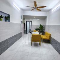 Cần bán nhà phố Q7 sổ riêng không xây dựng giá bèo