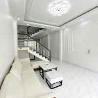 Nhà 4 tầng mặt đường Trực Cát - Vĩnh Niệm, đẹp như mới, giá 4.58 tỉ