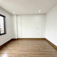 Nhà 4 tầng mặt đường Trực Cát - Vĩnh Niệm, đẹp như mới, giá 4.58 tỉ