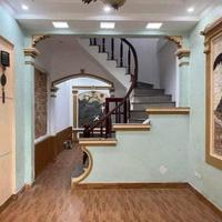 Bán Nhà Đường Láng 50m2. 5 tầng. mặt tiền 3.5m. giá 12.2 tỷ Đống Đa Hà Nội