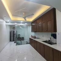 Nhỉnh 15 tỷ Bán nhà BỒ ĐỀ Kinh doanh tấp nập. 47m x 5T ở luôn. Cực gần cầu.