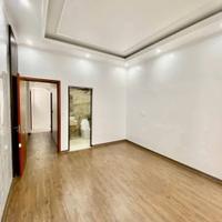 Nhà Thiên Lôi, 87m 4 tầng, Gara Ô.tô, đẹp như mới Giá 6.9 tỉ, gần ngã 4 Phúc Tăng