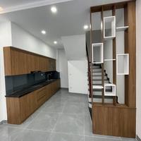 Lô góc 35m phố Lệ Mật - Oto đỗ cổng - Nhà mới kính koog - Giá chỉ nhỉnh 7 tỷ