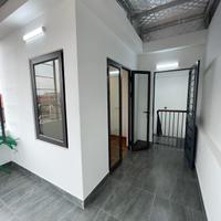 Lô góc 35m phố Lệ Mật - Oto đỗ cổng - Nhà mới kính koog - Giá chỉ nhỉnh 7 tỷ