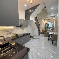 Mặt tiền Dã Tượng P.Chánh Hưng (P10Q8)