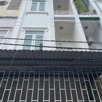 Nhà Vĩnh Tiến - 50m 3 tầng, sân cổng riêng, ngõ 3m, giá 3.3 tỉ
