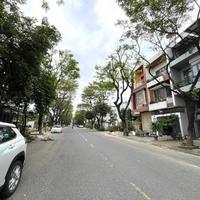 - Bán nhà 3 tầng đường ( 10m5) Trần Nguyên Đán – Gần Đặng Huy Trứ. DT 80M2 – Giá 8.4 Tỷ TL