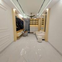 NHỈNH 12 TỶ SỞ HỮU NHÀ MỚI THANG MÁY GIÁP BÁT, 42M2 X 5 TẦNG