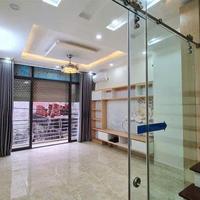 Bán Nhà Lạc Long Quân, 40m, 6 tầng, phân lô xây chắc chắn! 9 ngủ, đường trước nhà 6m!