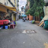 BÁN GẤP Nhà Riêng Chính Chủ Quận 1- Giá 2 tỷ