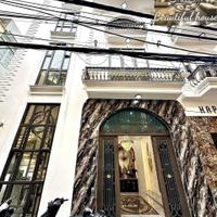 Cần Bán nhà 4 tầng phong cách tân cổ điển phố Đà Nẵng gần Coop Mart Ngô Quyền