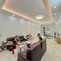 MẶT NGÕ THÔNG – Ô TÔ TRÁNH, ĐỖ CỬA, VÀO NHÀ – KINH DOANH – SÂN VƯỜN CỰC CHILL – Ô CHỜ THANG MÁY