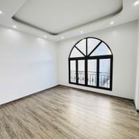 CHỈ CÒN 2 CĂN CUỐI KHÁCH KO NHANH THÌ HẾT.
NHÀ MỚI 4 TẦNG, Ô TÔ ĐỖ CỬA MÀ GIÁ CHỈ HƠN 3 TỶ-