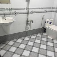 Bán nhà mặt phố Hiệp Phú, Q.9, TP HCM. DT  98m2, một trệt giá 6.9 tỷ, sổ hồng đầy đủ. Liên hệ