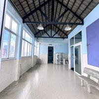 MẶT TIỀN DẠ NAM--DƯƠNG BÁ TRẠC SÁT QUẬN 1- 5 TẦNG THANG MÁY SỊN SÒ - 5x20m , DÒNG TIỀN 70tr/tháng