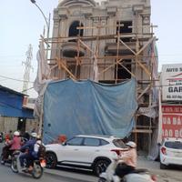 Nhà 4 tầng mặt đường Nguyễn Văn Linh - xây mới tinh - gần AEON - giá 7.5 tỉ