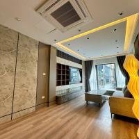 BÁN NHÀ NGỌC THỤY – LONG BIÊN 
35m²  7 Tầng  Thang máy  Ô tô vào nhà  Full nội thất  12.5 tỷ