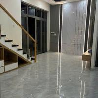 NHÀ BÁN 4 LẦU SÁT MẶT TIỀN - ÔTÔ NGỦ NHÀ 
LÃ XUÂN OAI - TĂNG NHƠN PHÚ A - Q9