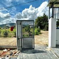 Bán nhà Diên An Cũ nay là Xã Diên Khánh DT : 138,9m2 Giá siêu rẻ chỉ : 1ty890 
Liên hệ : Số chứng