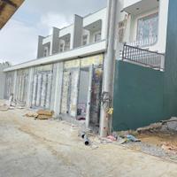 Nhà đẹp xây mới! đường Nguyễn Văn Dương Đức Hoà Long An 4.5x20 TL 4PN 4WC giá 2.55T