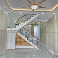 Nhà đẹp xây mới! đường Nguyễn Văn Dương Đức Hoà Long An 4.5x20 TL 4PN 4WC giá 2.55T