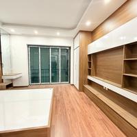 Bán nhà Giải Phóng, Hoàng Mai, Ô tô, Kinh doanh, Thang máy, 30m2, 8.9 tỷ