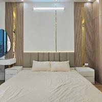 Bán nhà Hoàng Văn Thái, Phân lô, gần phố, nở hậu, 5T thang máy, 36m2, 10.8 tỷ