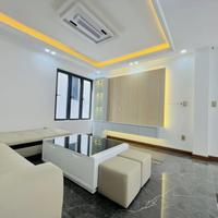 Bán nhà Khúc Thừa Dụ - 50m 4 tầng, ô.tô đỗ cửa, mặt ngõ cực nông, giá 5.3 tỉ