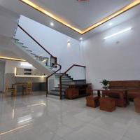 MẶT TIỀN - CAO HỒNG LÃNH (Đ10m5)– NHÀ MỚI 3 MÊ LỆCH – HÒA QUÝ