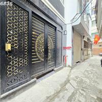 CCMN TRUNG TÂM CẦU GIẤY – 6 TẦNG THANG MÁY – DÒNG TIỀN KHỦNG