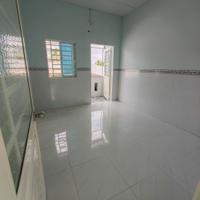 96. E cần Cho thuê nhà 3 triệu gần chợ Trà Nóc thuận lợi cho việc kinh doanh