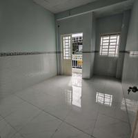 96. E cần Cho thuê nhà 3 triệu gần chợ Trà Nóc thuận lợi cho việc kinh doanh