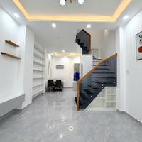 Nhà đẹp đón tết hẻm 45 Chánh Hưng P9Q8, Giá : 5.75 Tỷ Thương lượng)