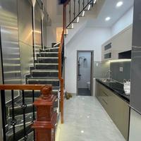 BÁN NHÀ ĐẸP VÀO Ở NGAY- Đ.ĐOÀN VĂN BƠ- CÁCH 50 M RA MT XE HƠI- LƯU THÔNG HOÀNG DIỆU - BẾN VÂN ĐỒN-