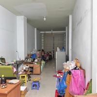 Bán nhà mặt phố Lạc Long Quân, Tân Bình: 140m2, 4 tầng, 6PN, vị trí vàng kinh doanh, sổ hồng chính