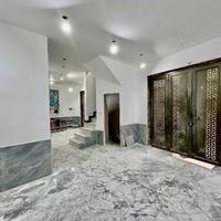 nhà dòng tiền đội cấn 60m x7 tầng thang máy 22,5 tỷ lô góc,ngõ thông,30m ô tô tránh