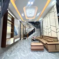 SIÊU PHẨM ĐÓN TẾT 4 TẦNG MỚI KENG, HẺM XE TẢI 6M. SÁT CHỢ HIỆP THÀNH 10M RA MẶT TIỀN HT13, Q12.