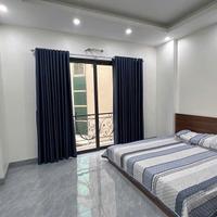 Nhà mới Ngô Quyền 32m2 x 5 tầng Thang máy, ô tô đỗ cửa, giá 10.3 tỷ