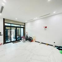 Bán nhà Xuân Đỉnh gần Công Viên Hòa Bình, Ngoại Giao Đoàn - 68m - 6 Tầng Thang Máy Ô Tô KDVP