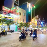 Bán căn MT Dương Quảng hàm p5 DT:4x14,5m 2 lầu , giá :14,5 Tỷ, vị trí trung tâm sầm uất nhất Gò Vấp