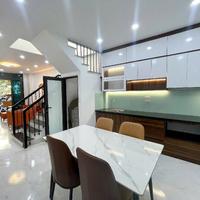 Nhà xây mới chỉ 2x, oto đỗ cửa