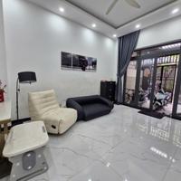 Bán nhà đườg số 8, Phường Linh Xuân, Thủ Đức, TP HCM. DT 92m2, 3 tầng, Giá 7.7 tỷ, Sổ Hồng -