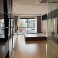 Nhà phố Tư Đình  DT 71m - MT 4,3m  Gara oto - Full nội thất  Nhích 21 tỷ